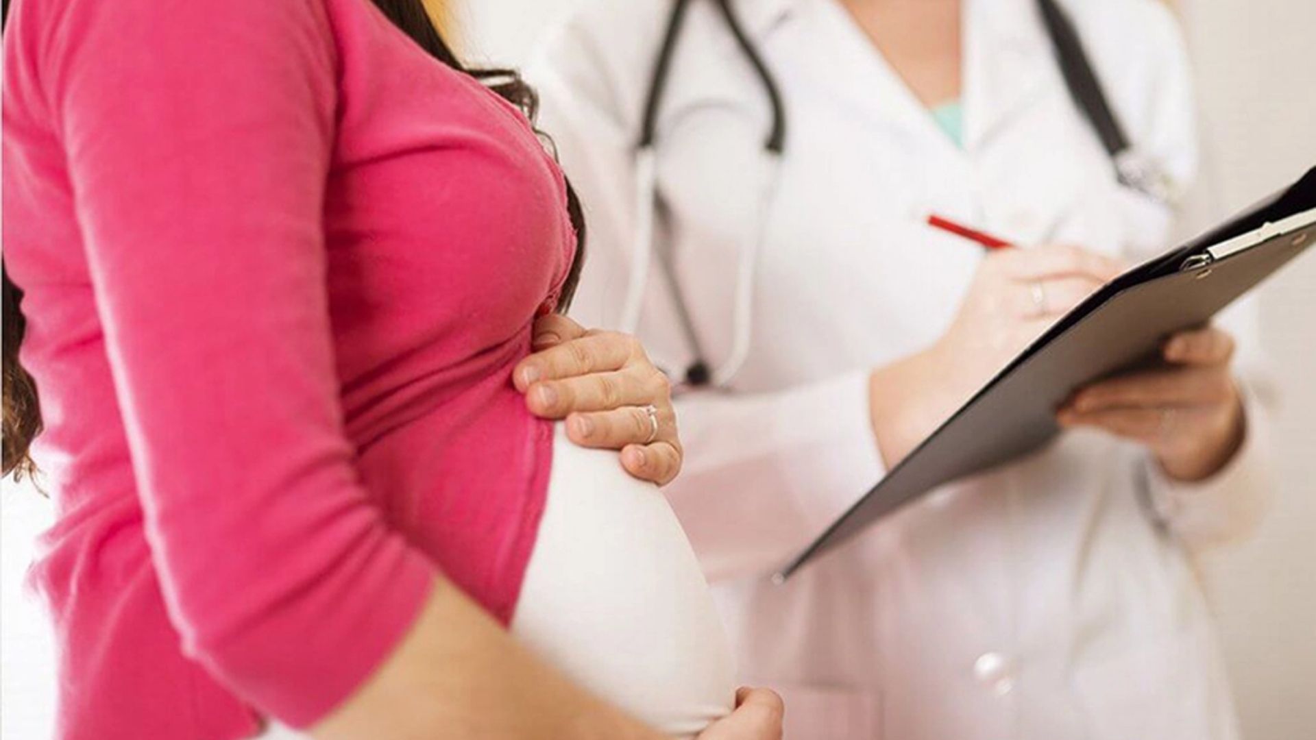 Các kỳ kiểm tra sau sinh quan trọng mẹ đã biết chưa?