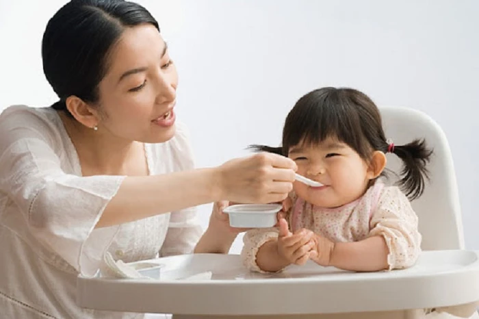 Cách dùng thuốc an toàn và hiệu quả cho bé yêu tại nhà
