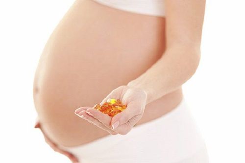 Omega-3 trong thai kỳ là gì? Dấu hiệu và những điều mẹ cần biết
