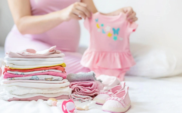 Top 5 Vật Dụng Sơ Cứu Thiết Yếu Cho Trẻ Sơ Sinh Giúp Ba Mẹ Chủ Động Chăm Con Tốt Nhất Năm 2026