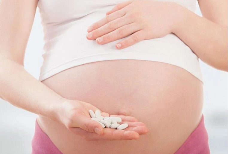 Thiếu vitamin D khi mang thai là gì? Dấu hiệu và những điều mẹ cần biết